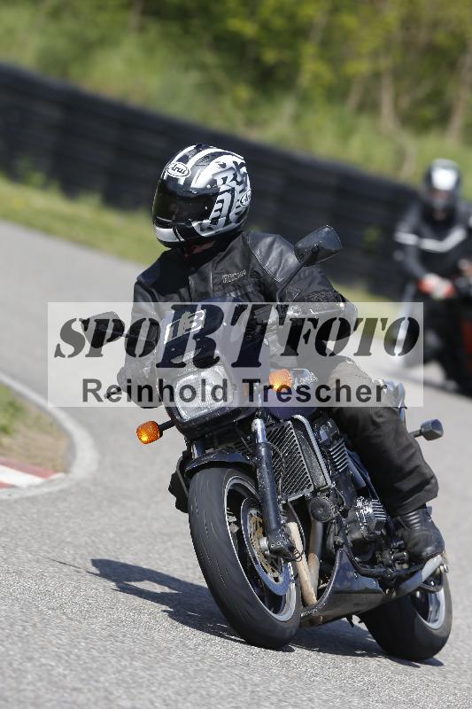 Archiv-2025/09 22.04.2025 Cornu Master School ADR/gruen-vert/13